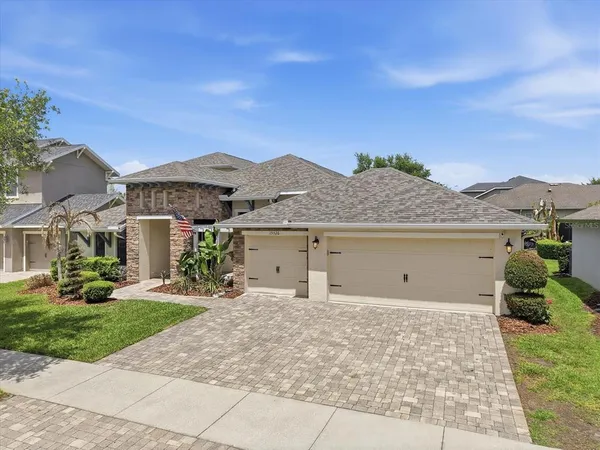 $789,000 | 15526 Starling Crossing Drive, Lithia, FL 33547