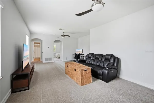 $789,000 | 15526 Starling Crossing Drive, Lithia, FL 33547