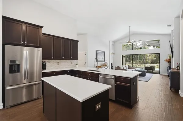 $789,000 | 15526 Starling Crossing Drive, Lithia, FL 33547