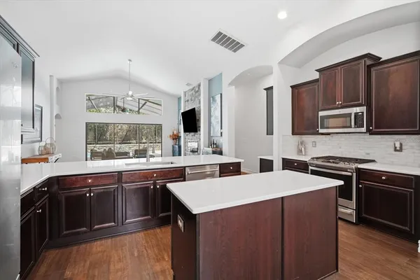 $789,000 | 15526 Starling Crossing Drive, Lithia, FL 33547