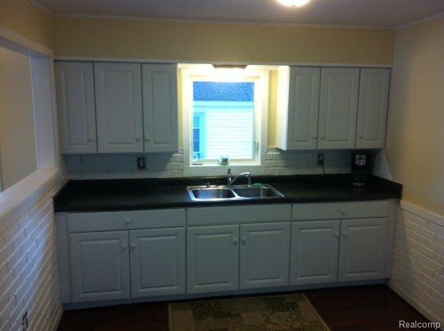 5958 Bullard Road Fenton, MI 48430 - Photo 8 of 15 kitchen 2