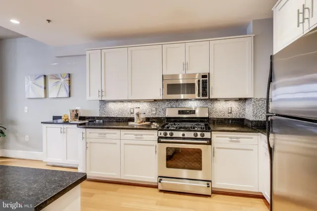 $899,900 | 1440 Church Street Northwest, Unit 106, Washington, DC 20005