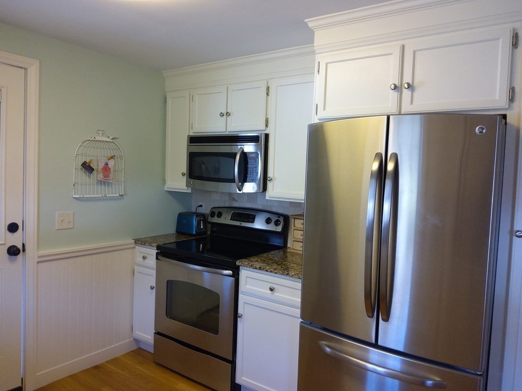 29 Gates Road Shrewsbury, MA 01545 - Photo 11 of 39 Gallery Image 11