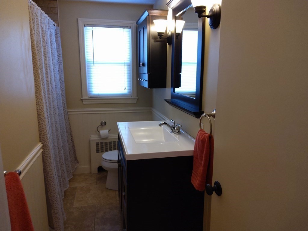 29 Gates Road Shrewsbury, MA 01545 - Photo 19 of 39 Gallery Image 19