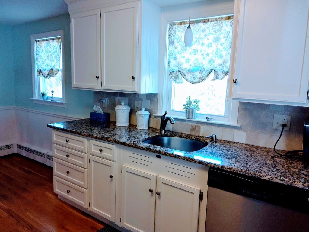 29 Gates Road Shrewsbury, MA 01545 - Photo 36 of 39 Gallery Image 36