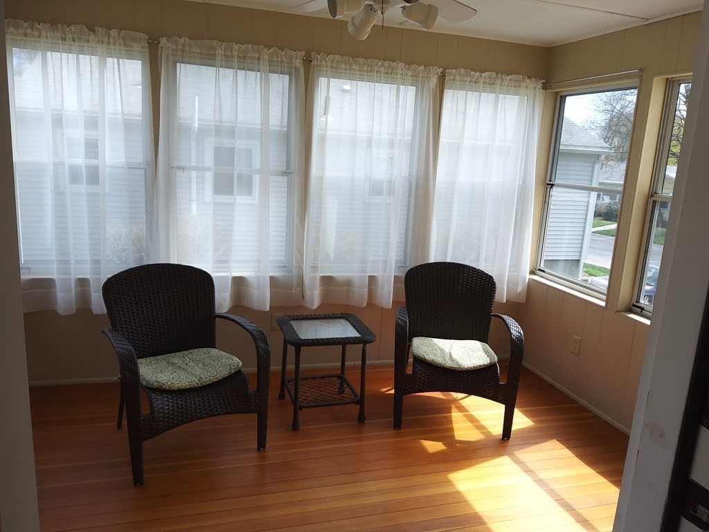 29 Gates Road Shrewsbury, MA 01545 - Photo 5 of 39 Gallery Image 5
