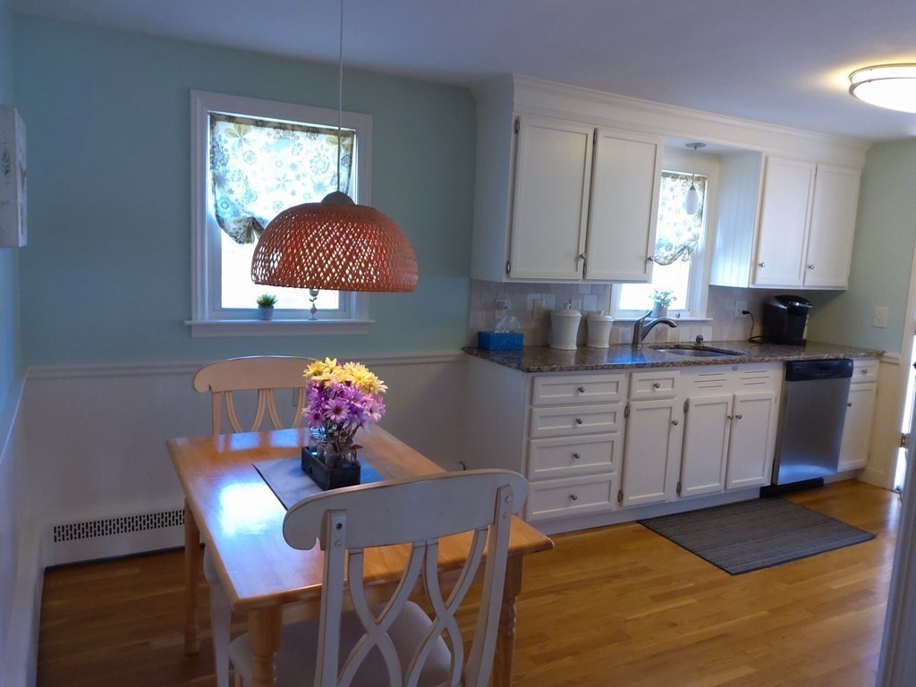 29 Gates Road Shrewsbury, MA 01545 - Photo 9 of 39 Gallery Image 9