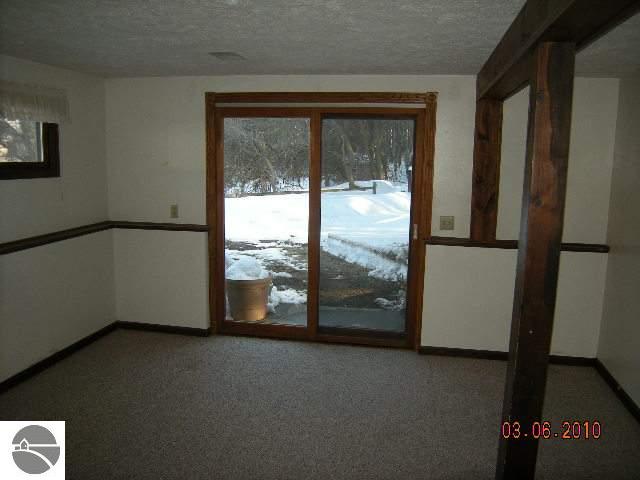 4437 Wyatt Road Traverse City, MI 49684 - Photo 9 of 15 1713279-8.JPG