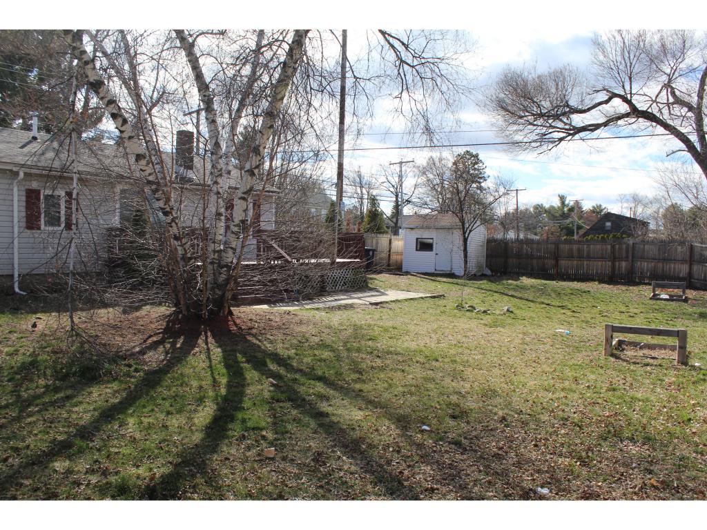 77 Pine Hill Road Nashua, NH 03063 - Photo 5 of 10 Gallery Image 5