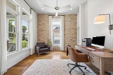 $2,450,000 | 1101 Omar Street, Houston, TX 77009