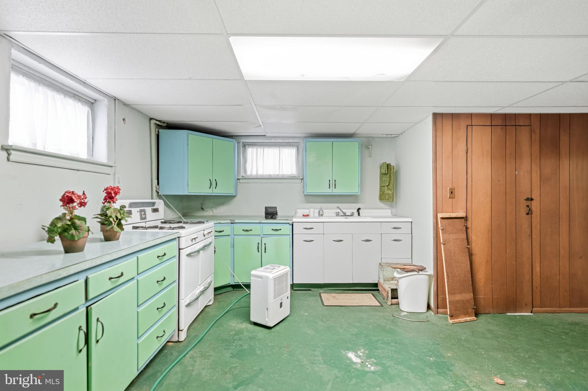 1445 Rhawn Street Philadelphia, PA 19111 - Photo 32 of 40 Gallery Image 32