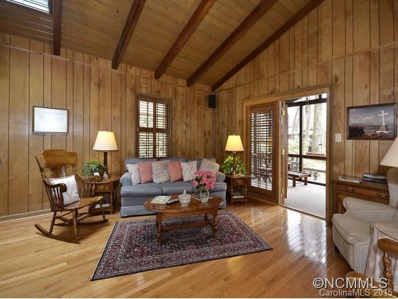 165 Liberty Road Waynesville, NC 28785 - Photo 4 of 19