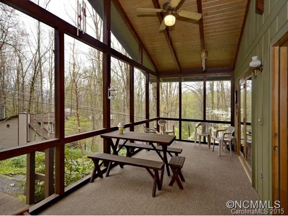 165 Liberty Road Waynesville, NC 28785 - Photo 5 of 19