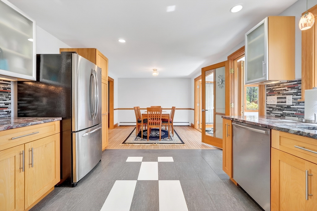 176 Forbes Road Westwood, MA 02090 - Photo 15 of 41 Gallery Image 15