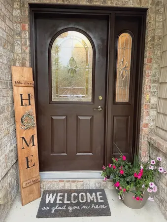 $629,000 | 429 South Pine Grove Lane, Hortonville, WI 54944