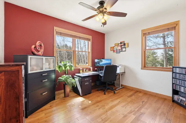 $629,000 | 429 South Pine Grove Lane, Hortonville, WI 54944