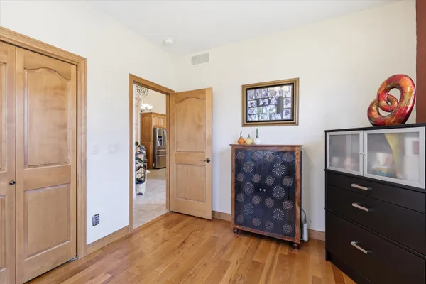 $629,000 | 429 South Pine Grove Lane, Hortonville, WI 54944