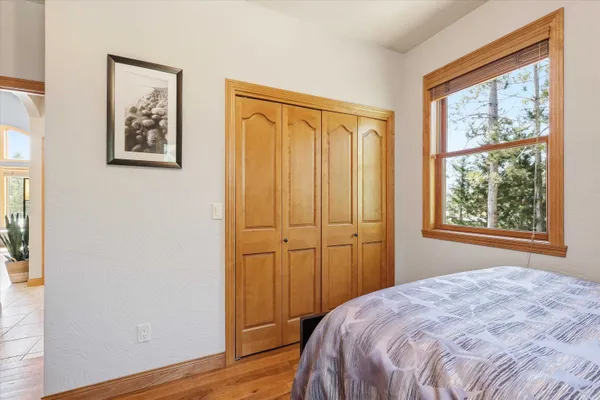 $629,000 | 429 South Pine Grove Lane, Hortonville, WI 54944