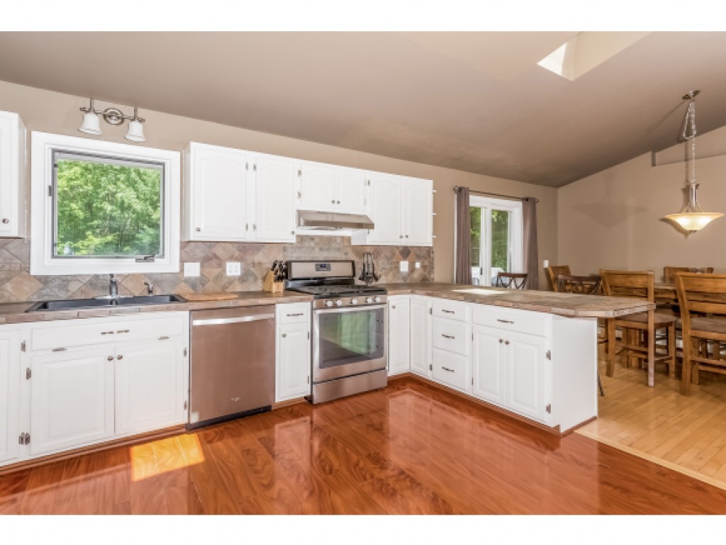 552 Clough Hill Road Loudon, NH 03307 - Photo 11 of 36 Gallery Image 11