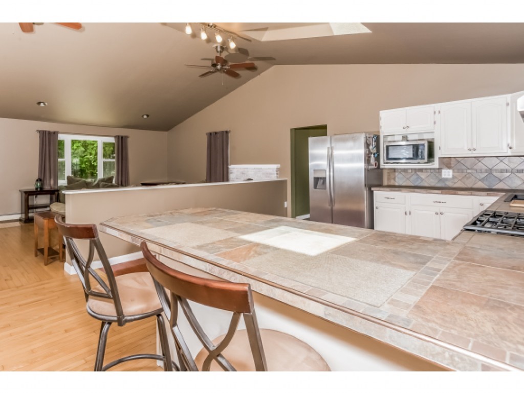 552 Clough Hill Road Loudon, NH 03307 - Photo 12 of 36 Gallery Image 12