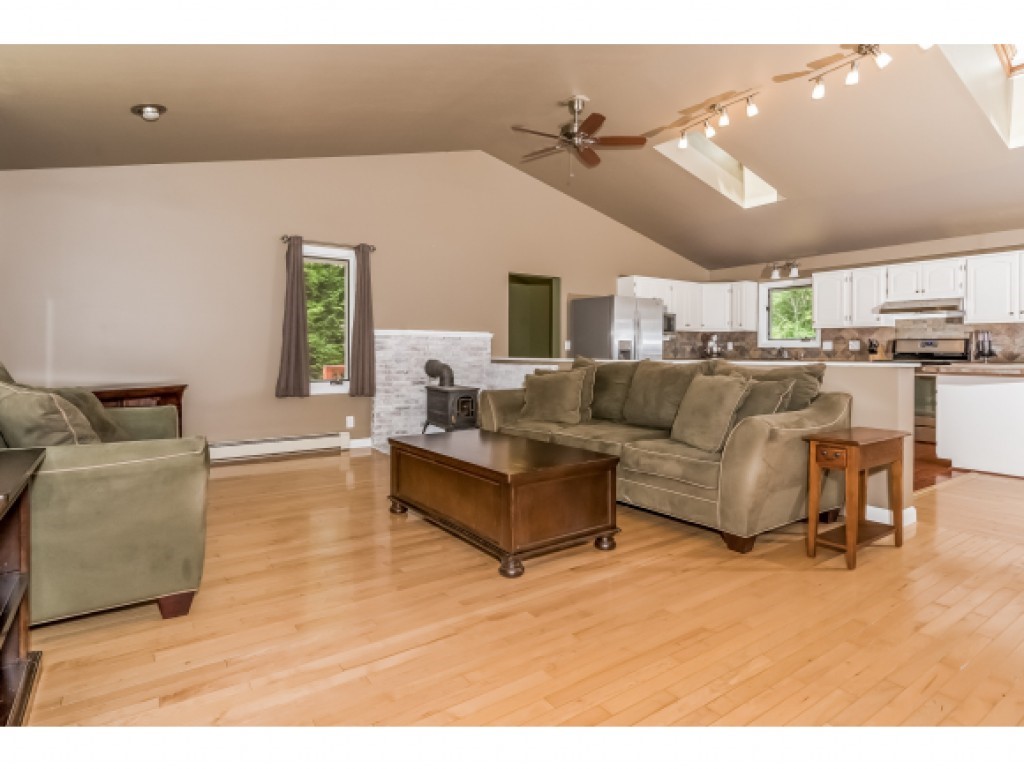552 Clough Hill Road Loudon, NH 03307 - Photo 14 of 36 Gallery Image 14