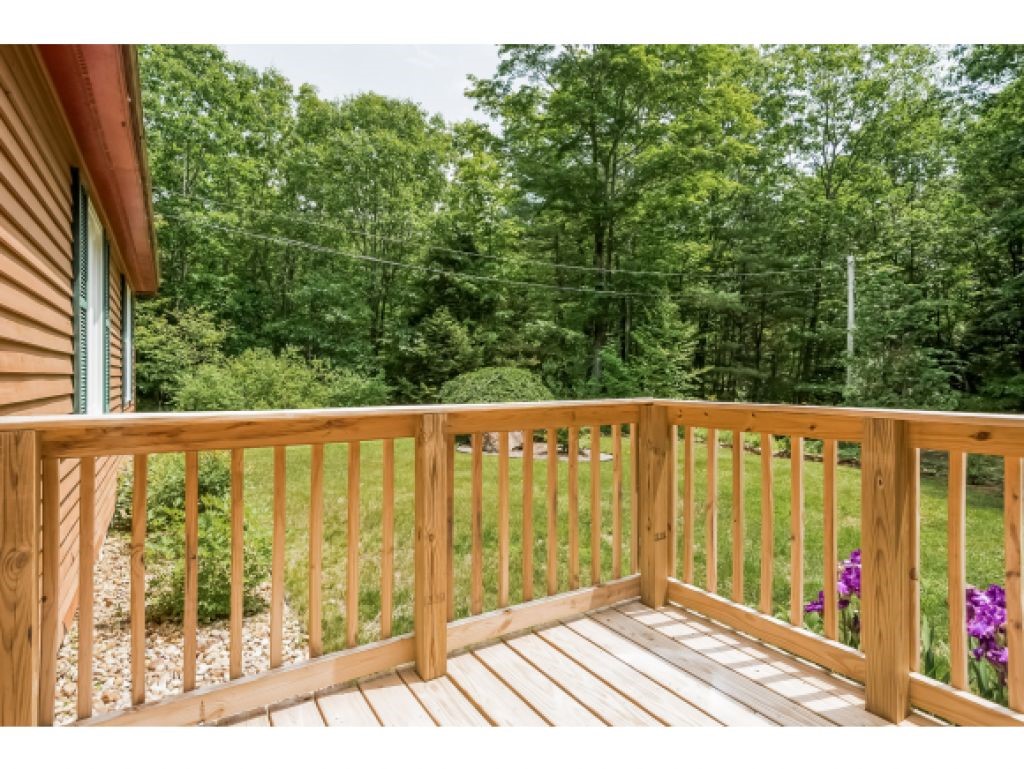 552 Clough Hill Road Loudon, NH 03307 - Photo 5 of 36 Gallery Image 5