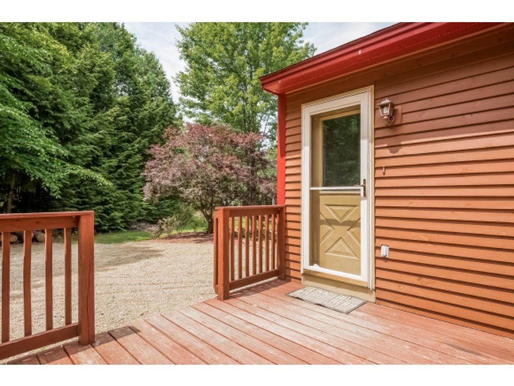 552 Clough Hill Road Loudon, NH 03307 - Photo 6 of 36 Gallery Image 6