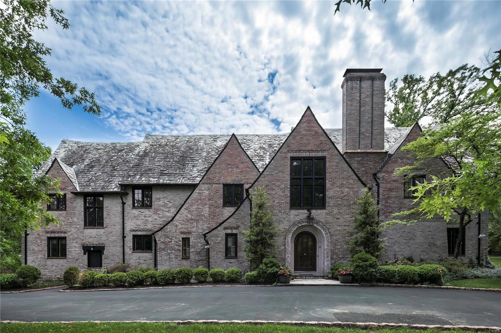 2 Dromara Road St. Louis, MO 63124 - Photo 2 of 29