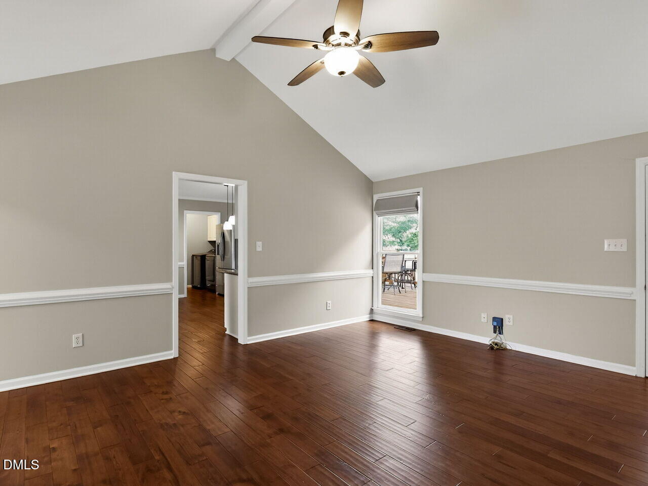 7209 Silver Maple Street Willow Spring, NC 27592 - Photo 10 of 30 011-1280x960-family-room