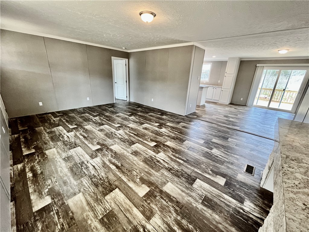 296 Shrine Club Road Waterloo, SC 29384 - Photo 8 of 27
