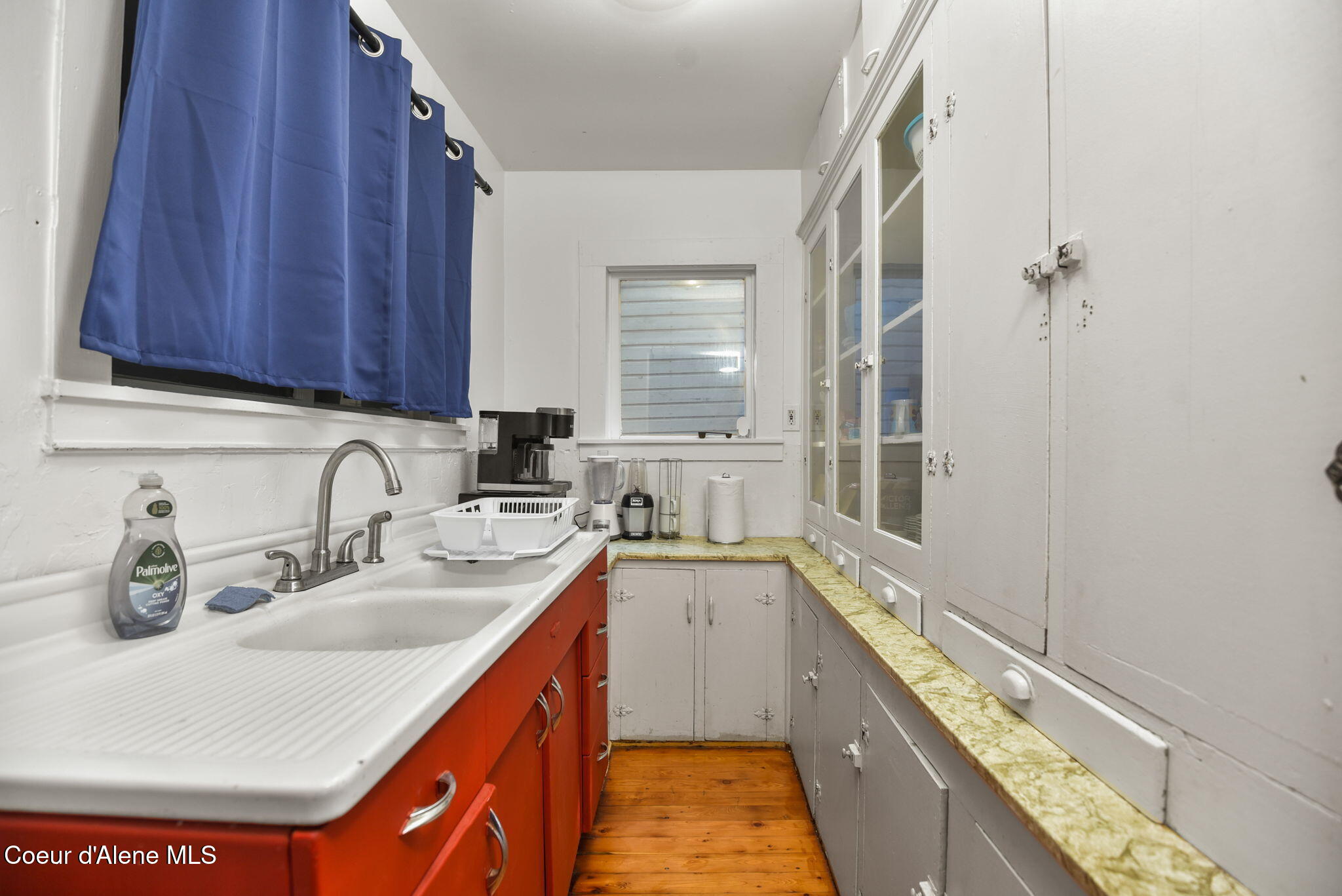 108 Lincoln Street Harrison, ID 83833 - Photo 13 of 24 12-web-or-mls-Kitchen