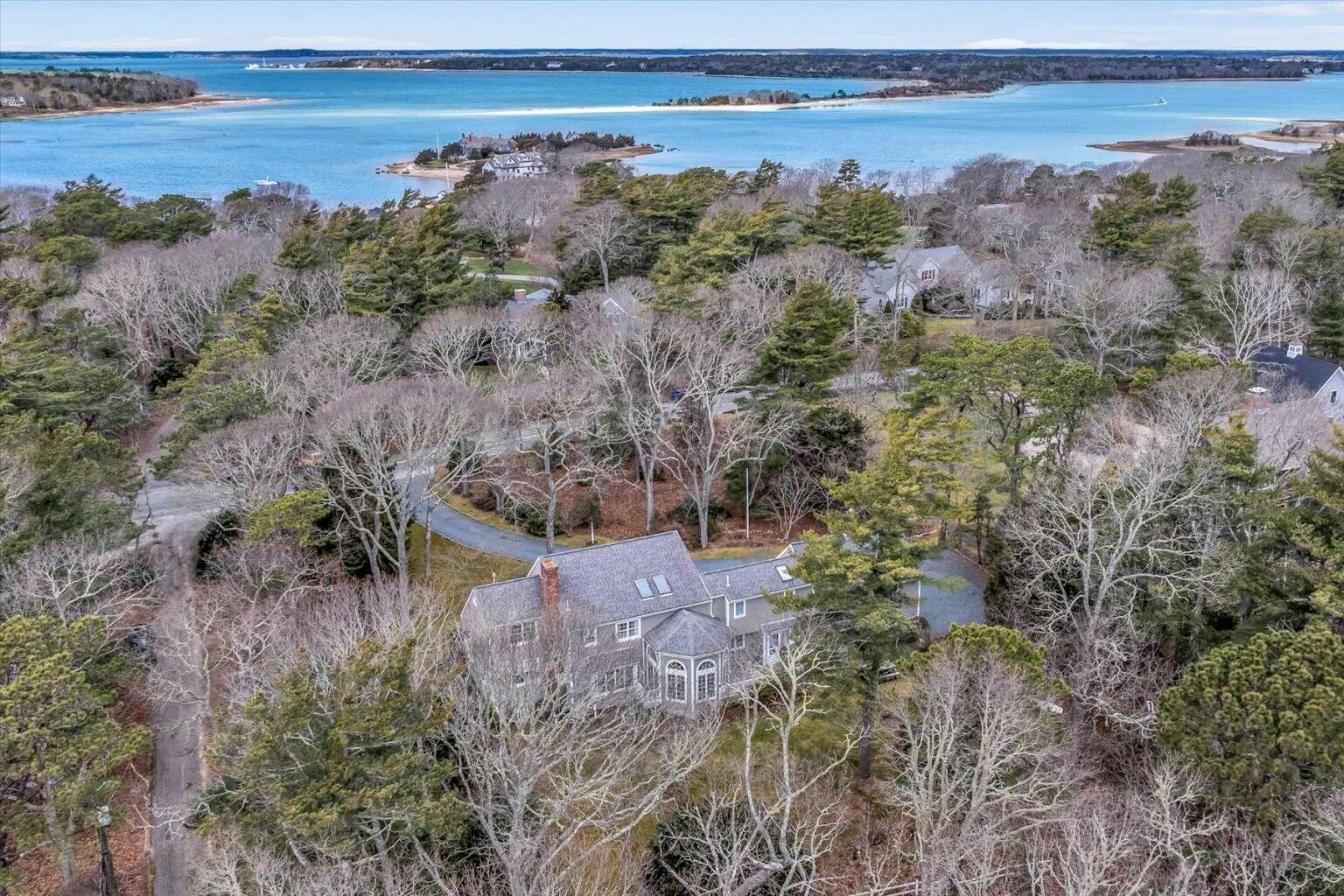 211 Scraggy Neck Road Cataumet, MA 02534 - Photo 5 of 20 Conway.5