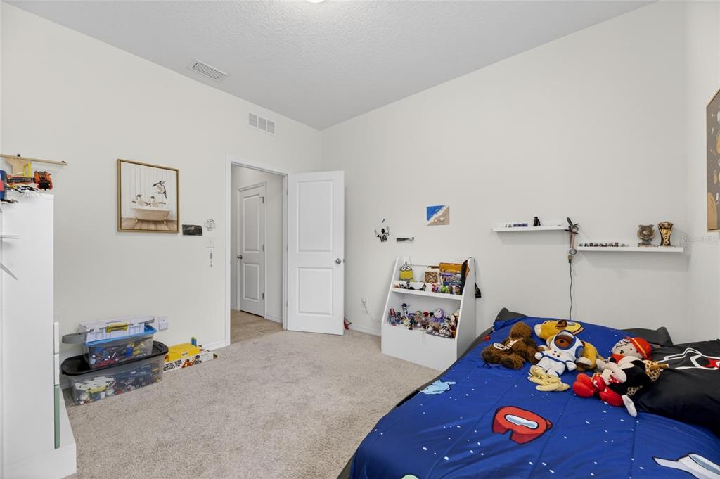 6309 Shadowlake Drive Apollo Beach, FL 33572 - Photo 28 of 64 a children room with toys and toys