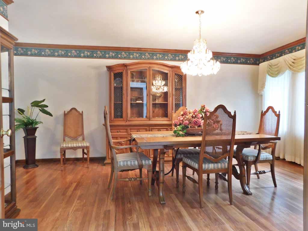 711 Bridgeview Road Feasterville-Trevose, PA 19053 - Photo 16 of 43 Formal Dining Room