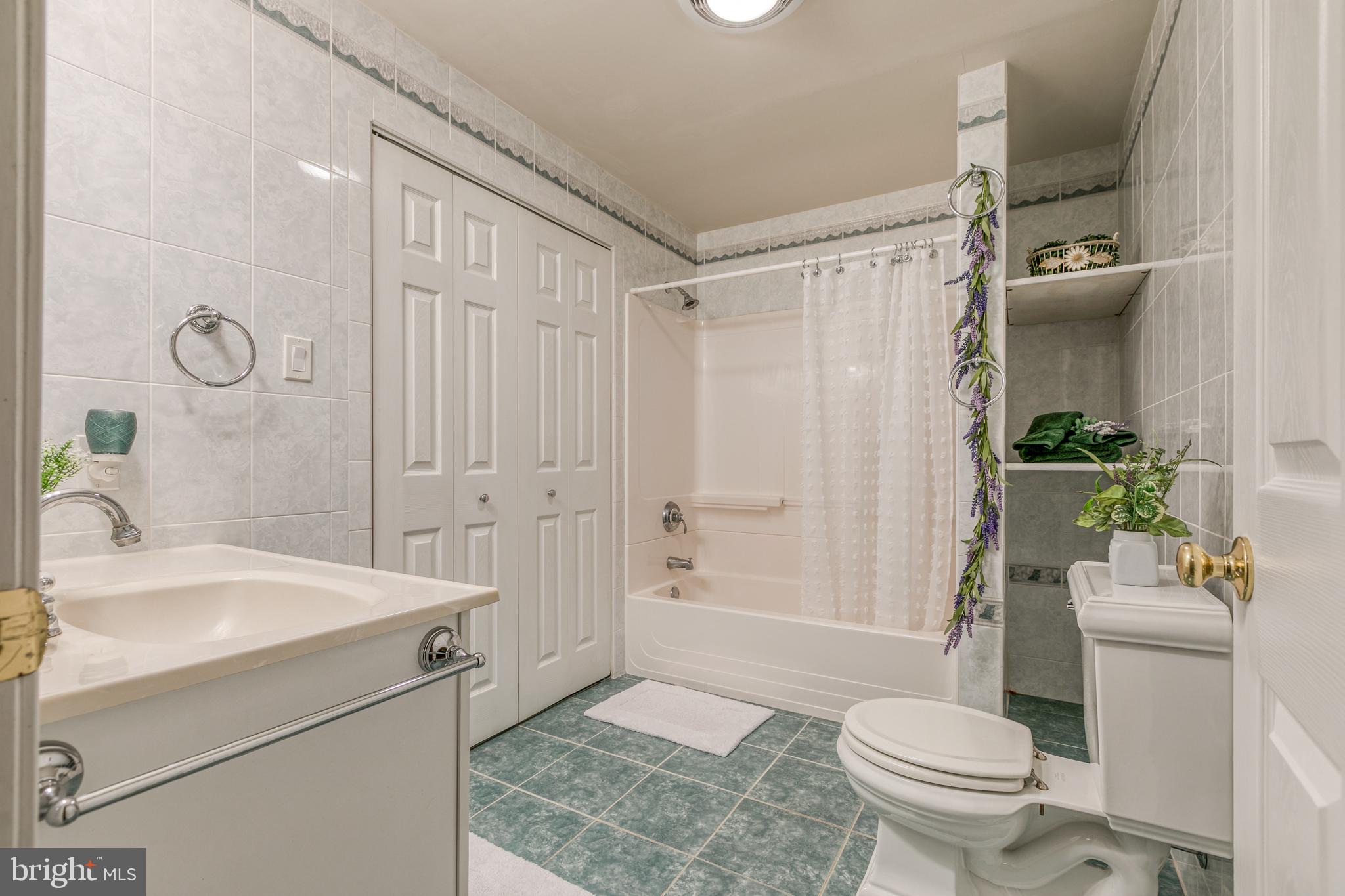 711 Bridgeview Road Feasterville-Trevose, PA 19053 - Photo 32 of 43 Lower Level Bath Tub-Shower