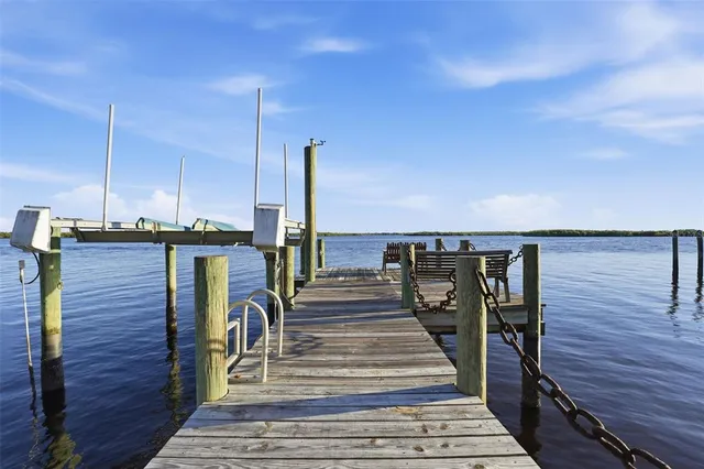 $775,000 | 3260 Peace River Drive, Punta Gorda, FL 33983