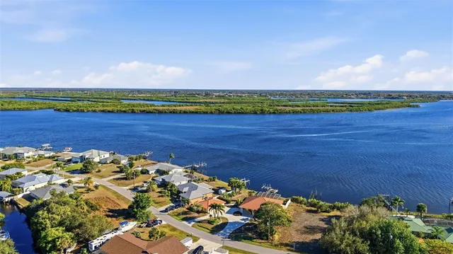 $775,000 | 3260 Peace River Drive, Punta Gorda, FL 33983