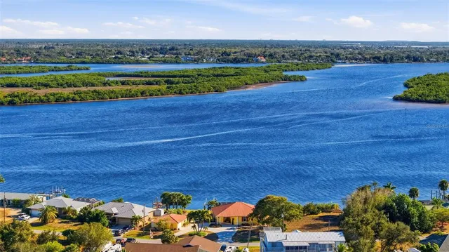 $775,000 | 3260 Peace River Drive, Punta Gorda, FL 33983