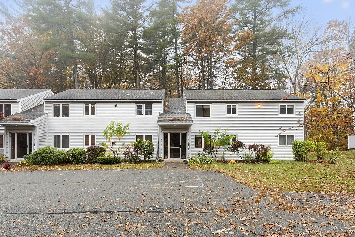 23 Old Stagecoach Road, Unit 12 Epping, NH 03042 - Photo 2 of 30