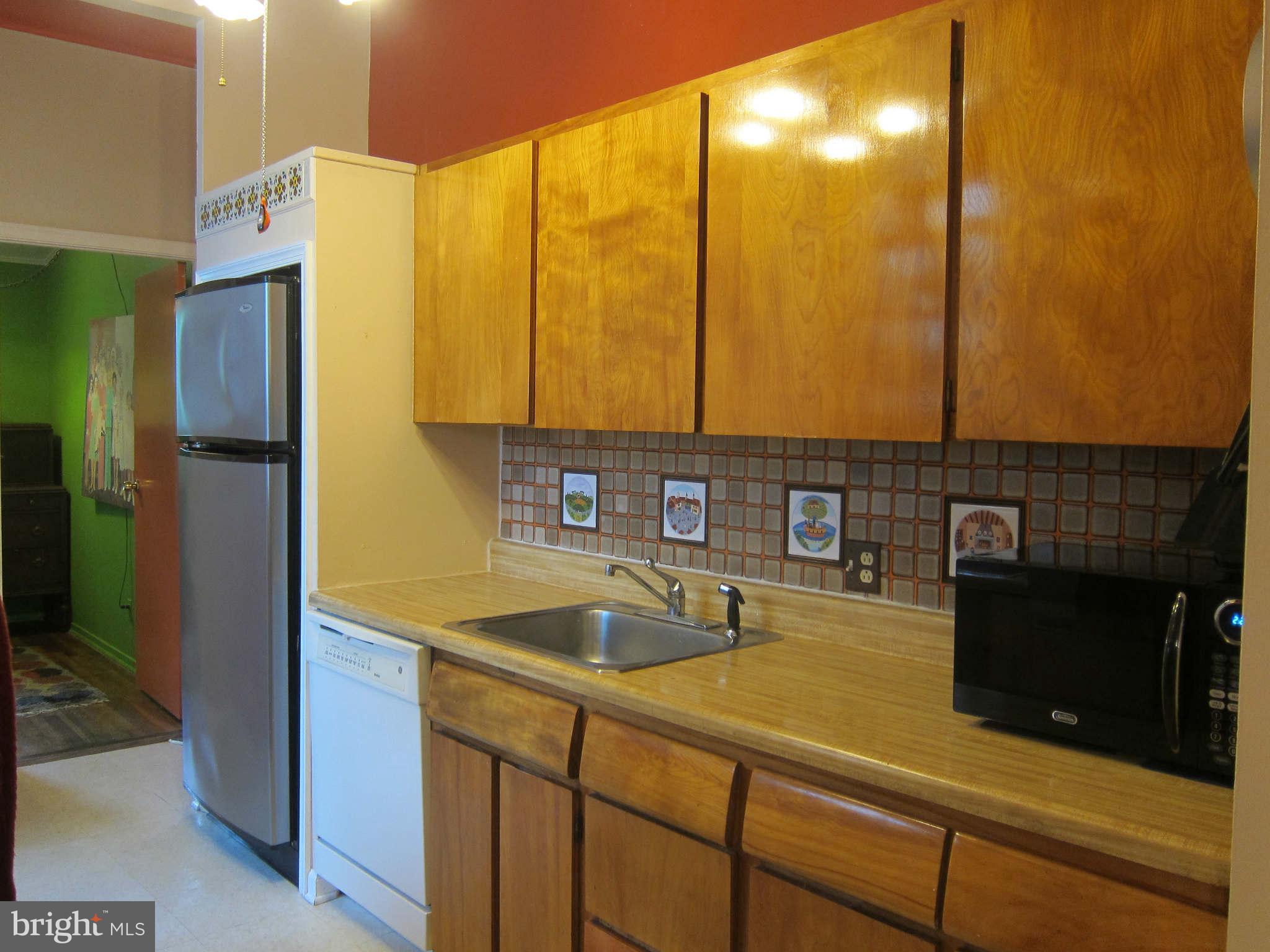 8402 Winands Road Baltimore, MD 21208 - Photo 7 of 20 Kitchen