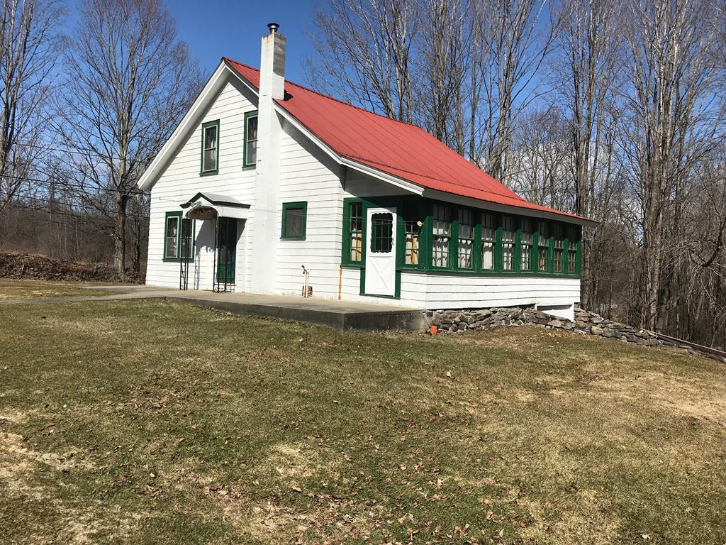 290 Fisk Road Moriah, NY 12960 - Photo 2 of 32 Gallery Image 2