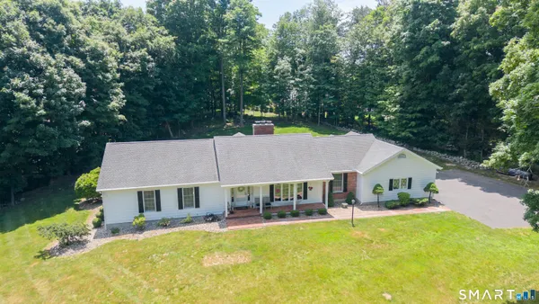 $700,000 | 28 Wintergreen Hill Road, Danbury, CT 06811