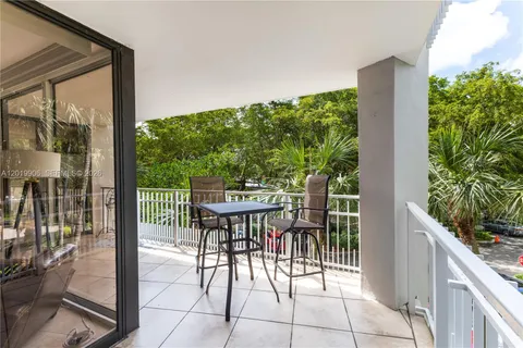 $399,995 | 2000 Towerside Terrace, Unit 311, Miami, FL 33138