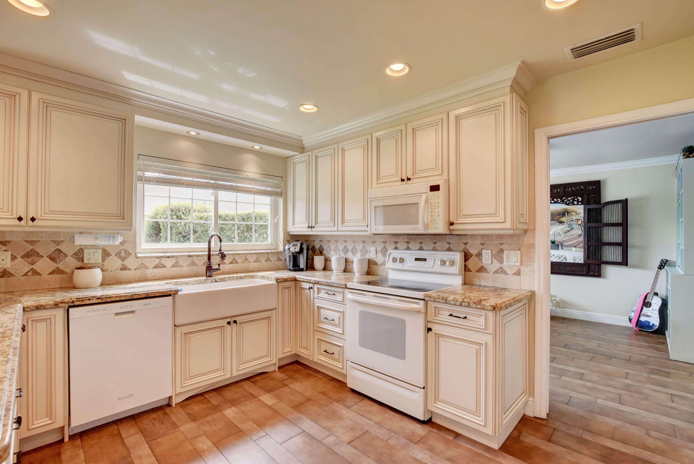 18442 102nd Way South Boca Raton, FL 33498 - Photo 9 of 39 EBF_4014And4more
