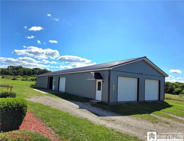 $250,000 | 10687 Carris Road, Ripley, NY 14775