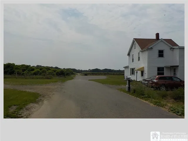 $250,000 | 10687 Carris Road, Ripley, NY 14775