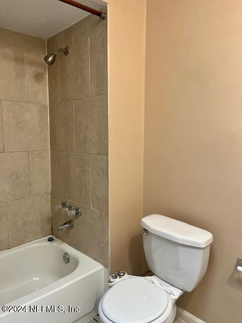 7270 Exline Road Jacksonville, FL 32222 - Photo 9 of 16 Bathroom