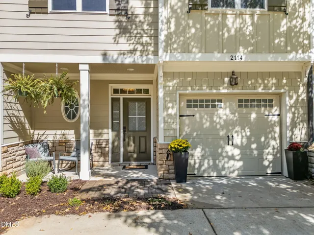 $408,000 | 2114 Scarlet Maple Drive, Raleigh, NC 27606
