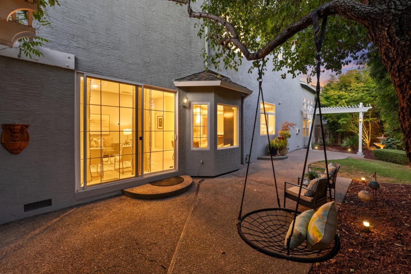 1173 Elysian Place San Jose, CA 95125 - Photo 51 of 60 a view of a chairs in patio