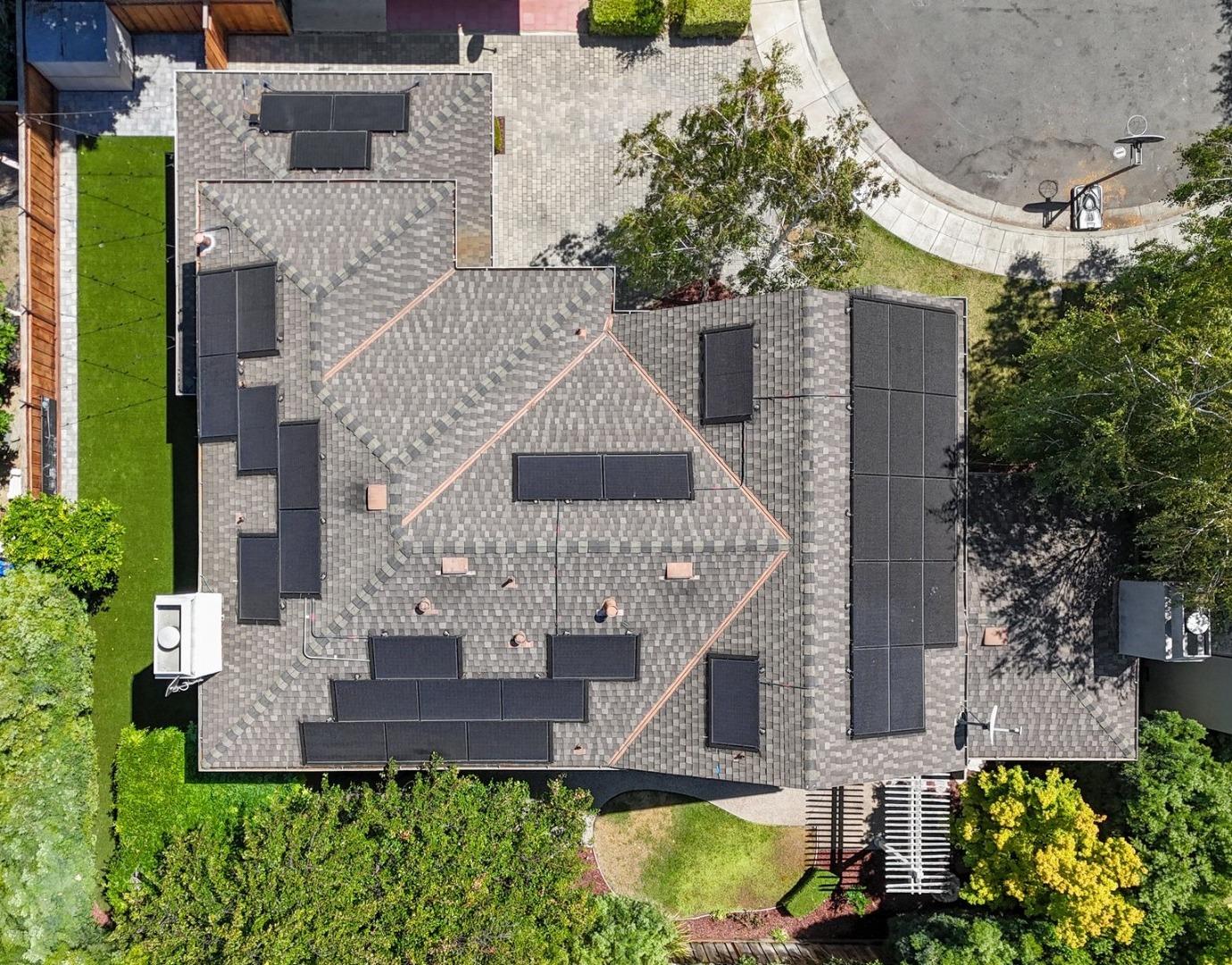 1173 Elysian Place San Jose, CA 95125 - Photo 58 of 60 an aerial view of a house with a garden